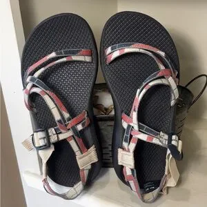 Askew angora chacos shop